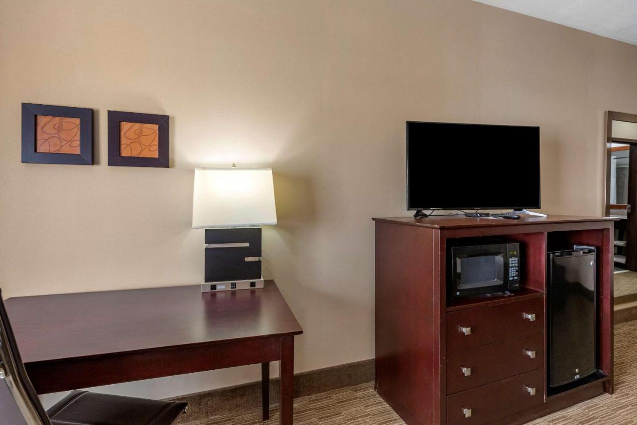 Comfort Suites Perrysburg - Toledo South מראה חיצוני תמונה